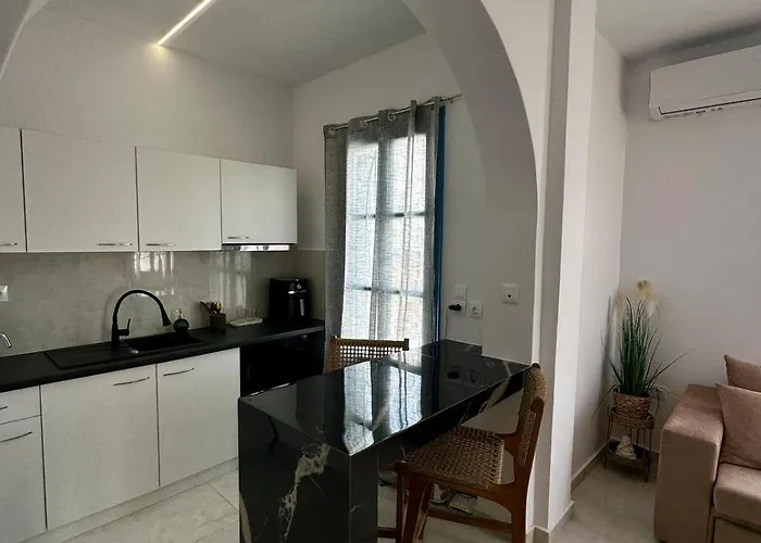 Vision - 300m From أورنوس